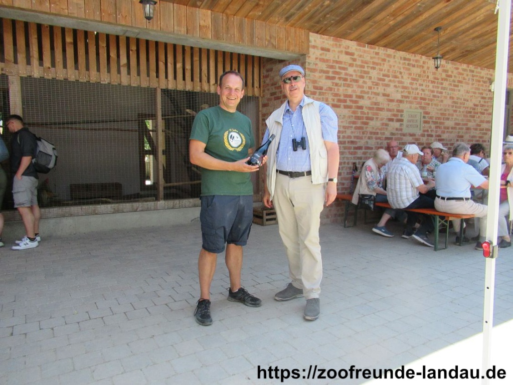 Schweinfurt - Übergabe Zoowein